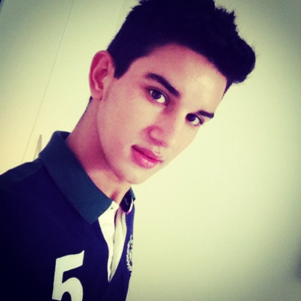 Não usarei mais esse tt! Portanto se quiserem entrar em contato comigo me add no facebook: http://t.co/18hXljLsoz ou no insta: _gabrielgoncalves