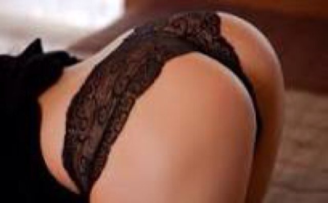 Im not your average lesbian girl. Young and free. Enjoying life and sharing your sexiness. RP is a bonus