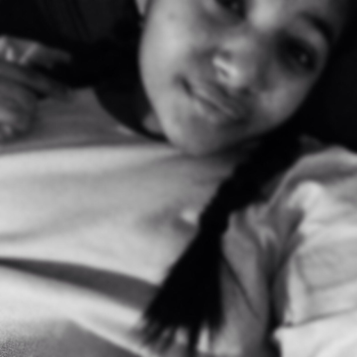 -* Guyanese -* Directioner -* Instagram : @MelyyMalik -* Tumblr : http://t.co/H76G8uYVH2 -* Followww :*