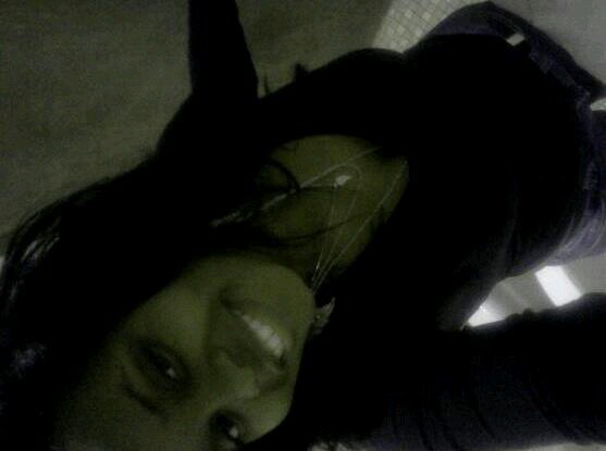 MonaLisa_SmiiLE's profile picture. its me so take it or leave it... i except my fate so life only gets better