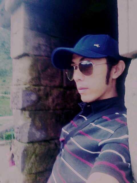 Doa teh menta,
menta teh usaha
usaha teh gawe sok geura gawekeun