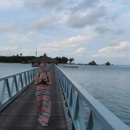 BeccaCDyson's profile picture. Art loving, fluffy slipper wearing F1 fan in (Gr)Adland.