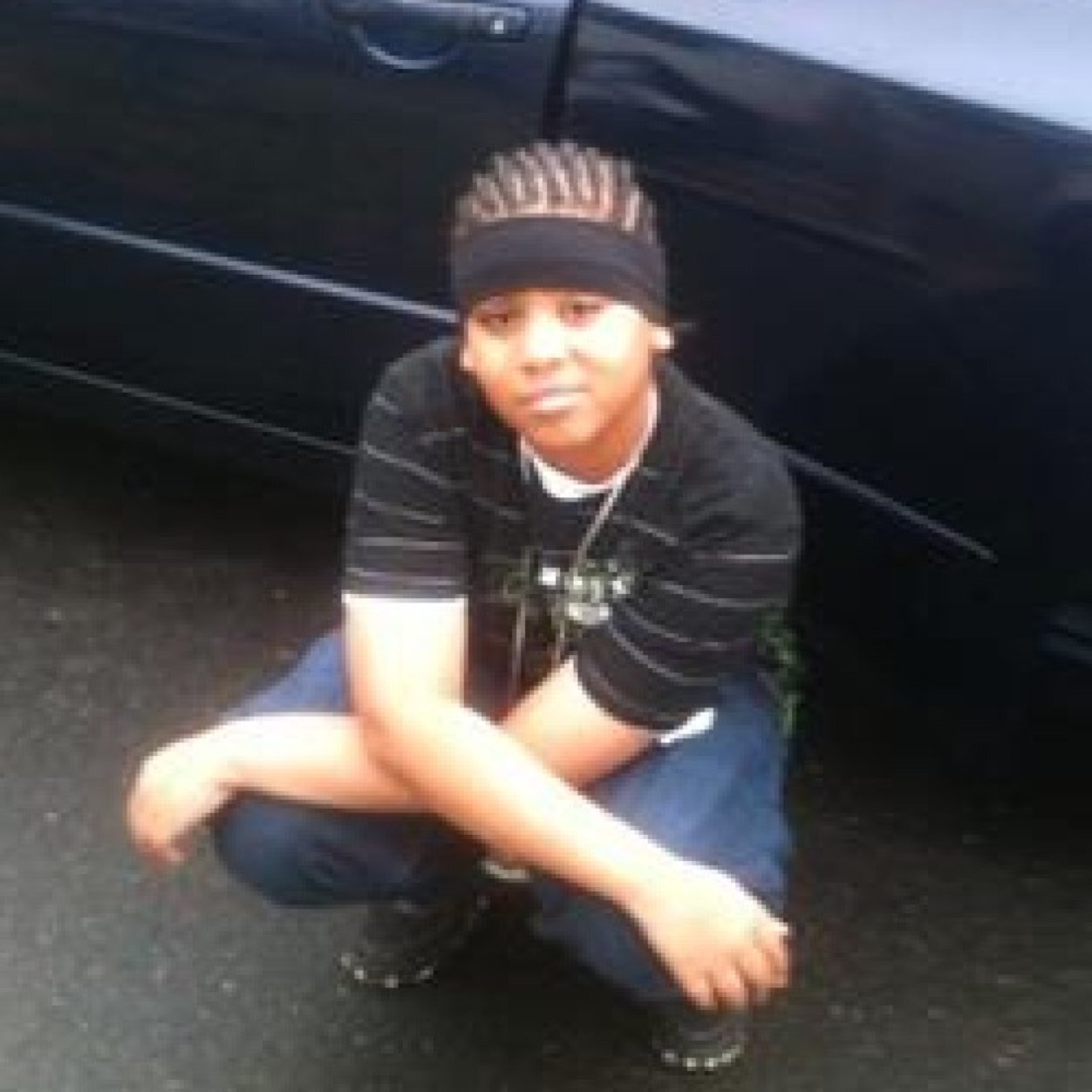 Kid rapper (not pro). Follow me and I'll Follow back.