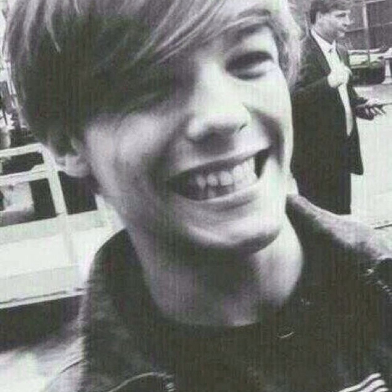 Free follow from @louisfttattoos (ask for followback)