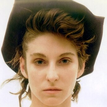 inAmaril's profile picture. Люди не читают рекламных объявлений как таковых. Они читают то, что их интересует, но иногда этим оказываются и рекламные объявления.