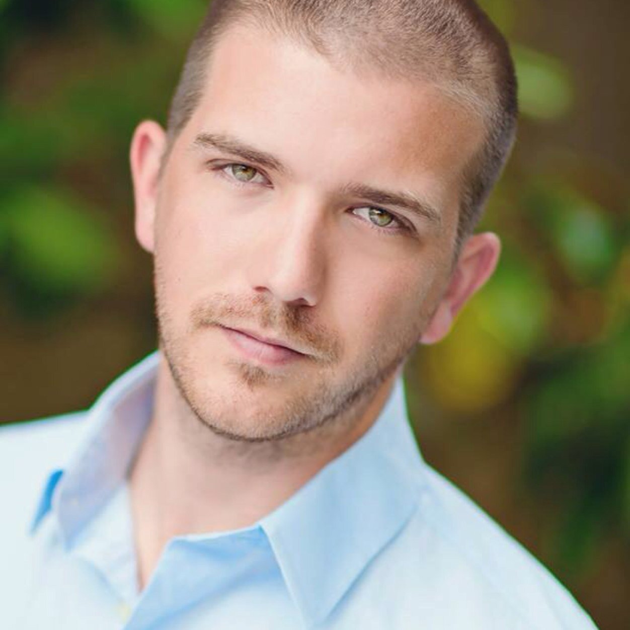 brandononeal's profile picture. A photographer based in Louisiana.
Likely to be found anywhere.