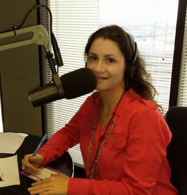 AnneSantosradio's profile picture. Soundcloud Anne Santos Radio