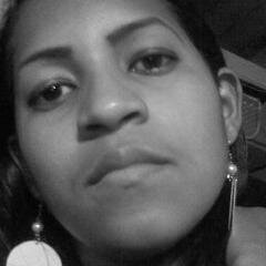 yolianaandrea's profile picture. eliana