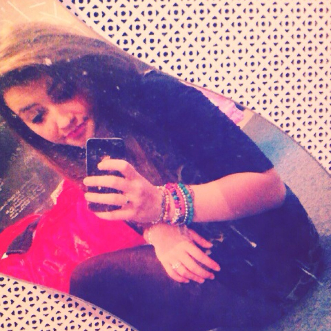 Follow me i follow back:) iloveJoeyEssex instagram~graceedeferiaa Snapchat~gracedeferiaaaa