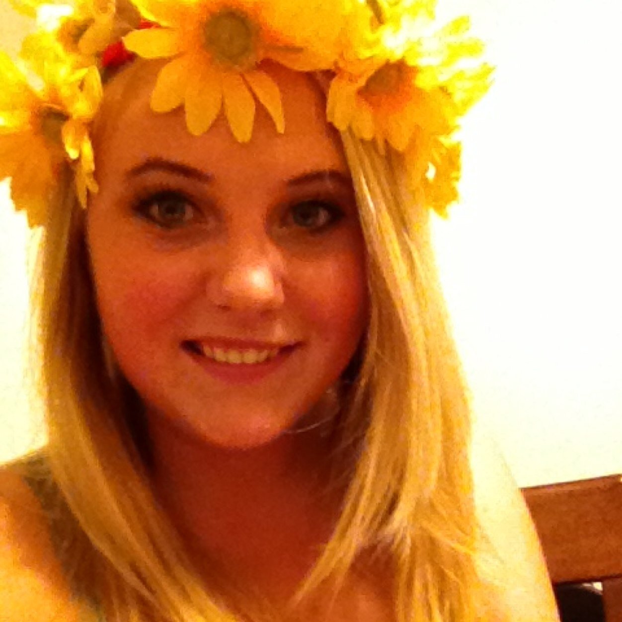 mylifeisvaiva's profile picture. Professional micro manager. Hopes to own a sloth orphanage some day....