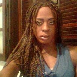 As críticas não me abalam(porque eu sei que é inveja), os elogios não me iludem(porque eu já sei que sou bonita). A Beyocé brasileira !