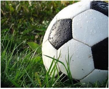 Esto es Ascenso, de lunes a viernes de 23 a 24 hs por Radio 9 AM 950. Con la conducción de @Leonardo_Zarate - estoesascenso@gmail.com