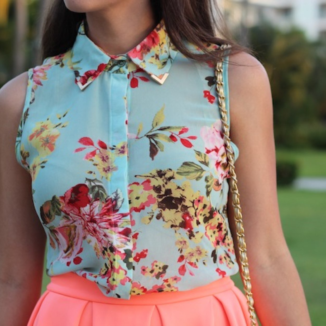 southgirlsdiary's profile picture. Just tweeting the thoughts of a 20-something college girl in the SEC. Srat hard but pray harder.