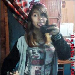 Hoy Sin Ti Soy Feliz Con Un Nuevo Amor Aki♪
 
 [MeSeguiisTeSiigoo]