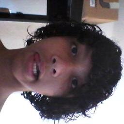 Oie Sou muito fodaaa!!!! segue que eu sigo de volta