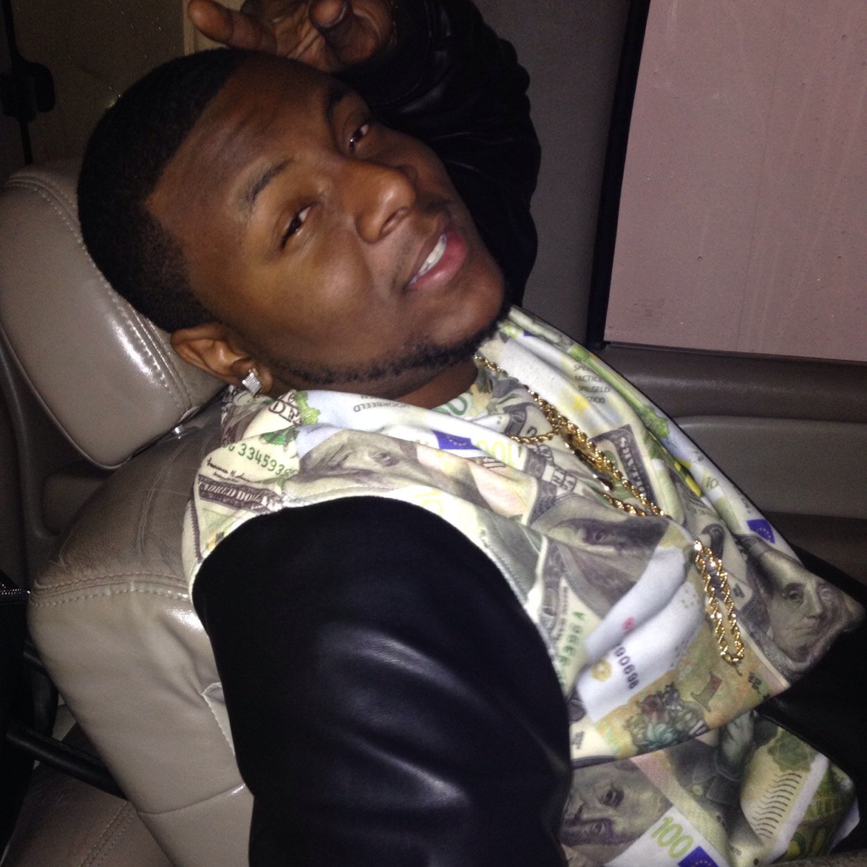 Slowfeetdonteat Instagram: hustlelife_biggz