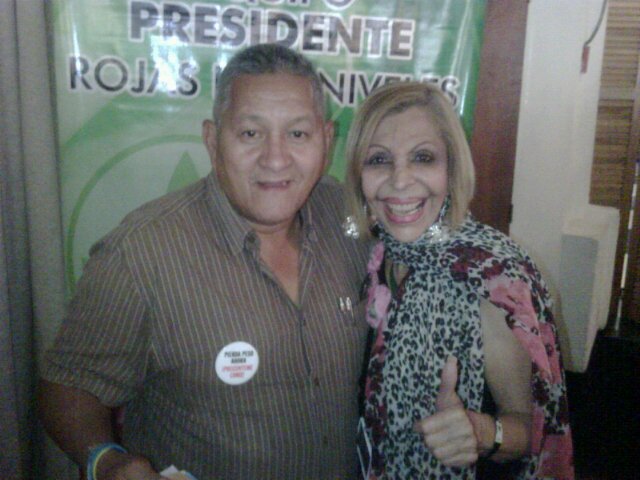 Lcdo. En enfermería. Presidente del colegio de enfermera(o)s de puerto cabello y Juan jose mora.