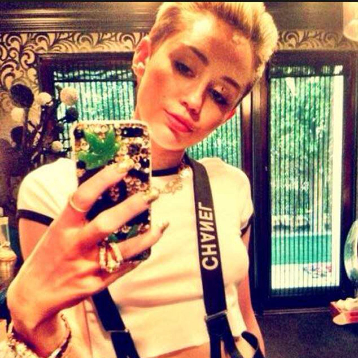 bitchmothafuck's profile picture. I'm here motherfucker