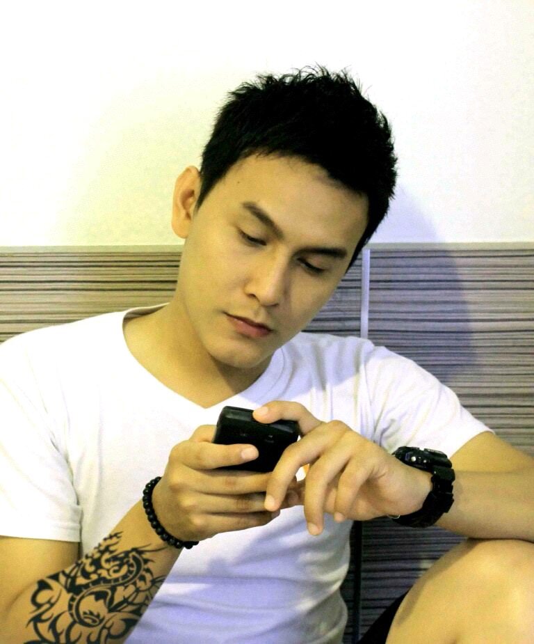 ryanmandey88's profile picture. IG: ryanmandey | Path : Ryan Mandey | Line : ryanmandey | WhatsApp : 081355611616 | BBM : 585A148E

Find me !!