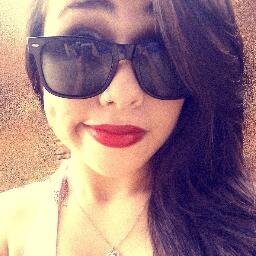 Seguee ? Sigo dee voltta ;D    ' Elogios não me elevam, críticas não me rebaixam. Sou o que sou, e não o que acham. ;)