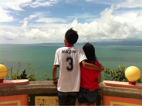 [ † ] || Bukan lulus tepat waktu tapi LULUS DI WAKTU YANG TEPAT || @acmilan @a7xfans @AvrilLavigne @OFFICIALMLTR @KAKA @Official_CS27 || Peri Cintaku ||