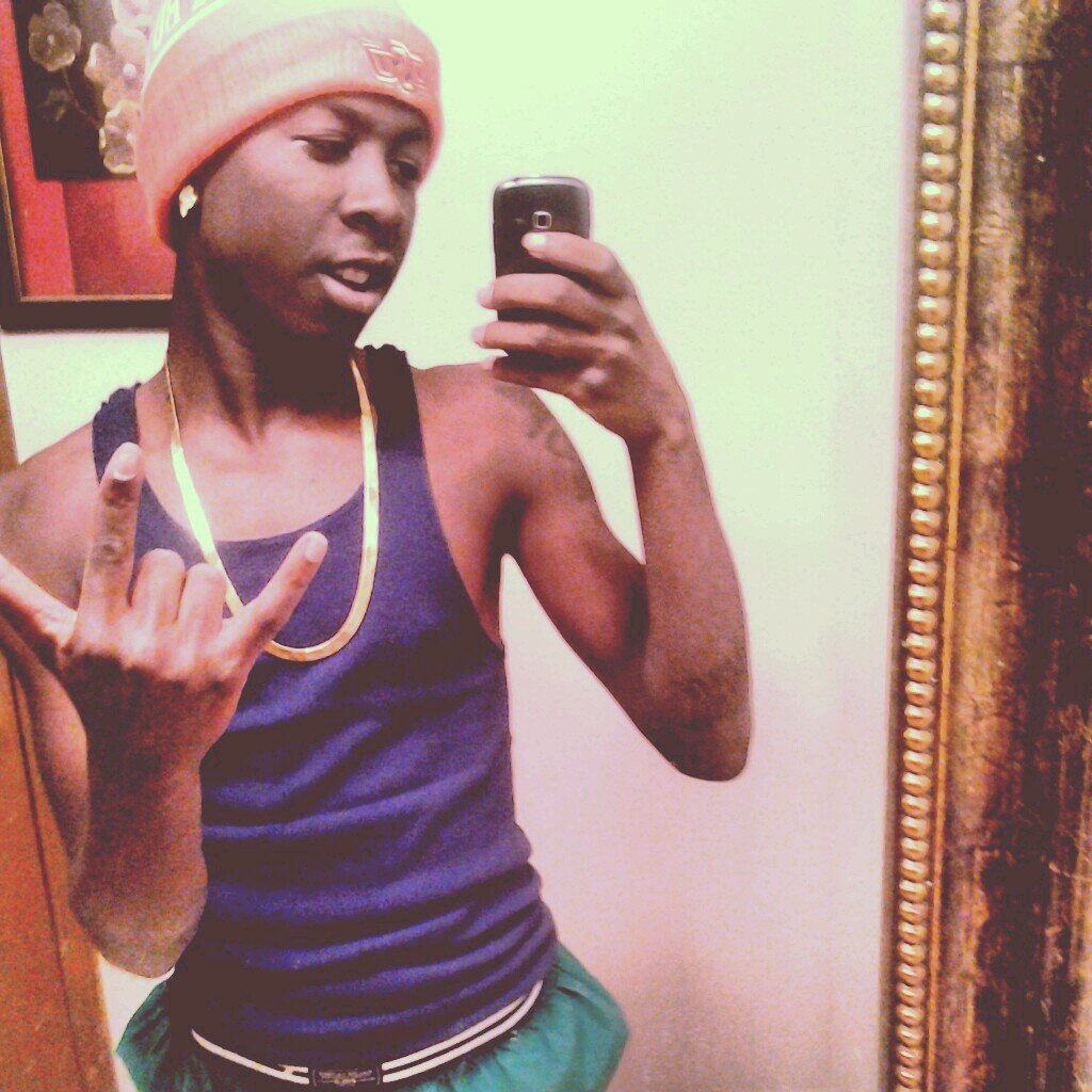Ima #Oboy4Life #StackNdStarveMovement rip shawn, Dejuan, Lil west, and my grandma #OsuGang #300 free #Jono #Bam #Kalen #K4 #Brandon #Squad