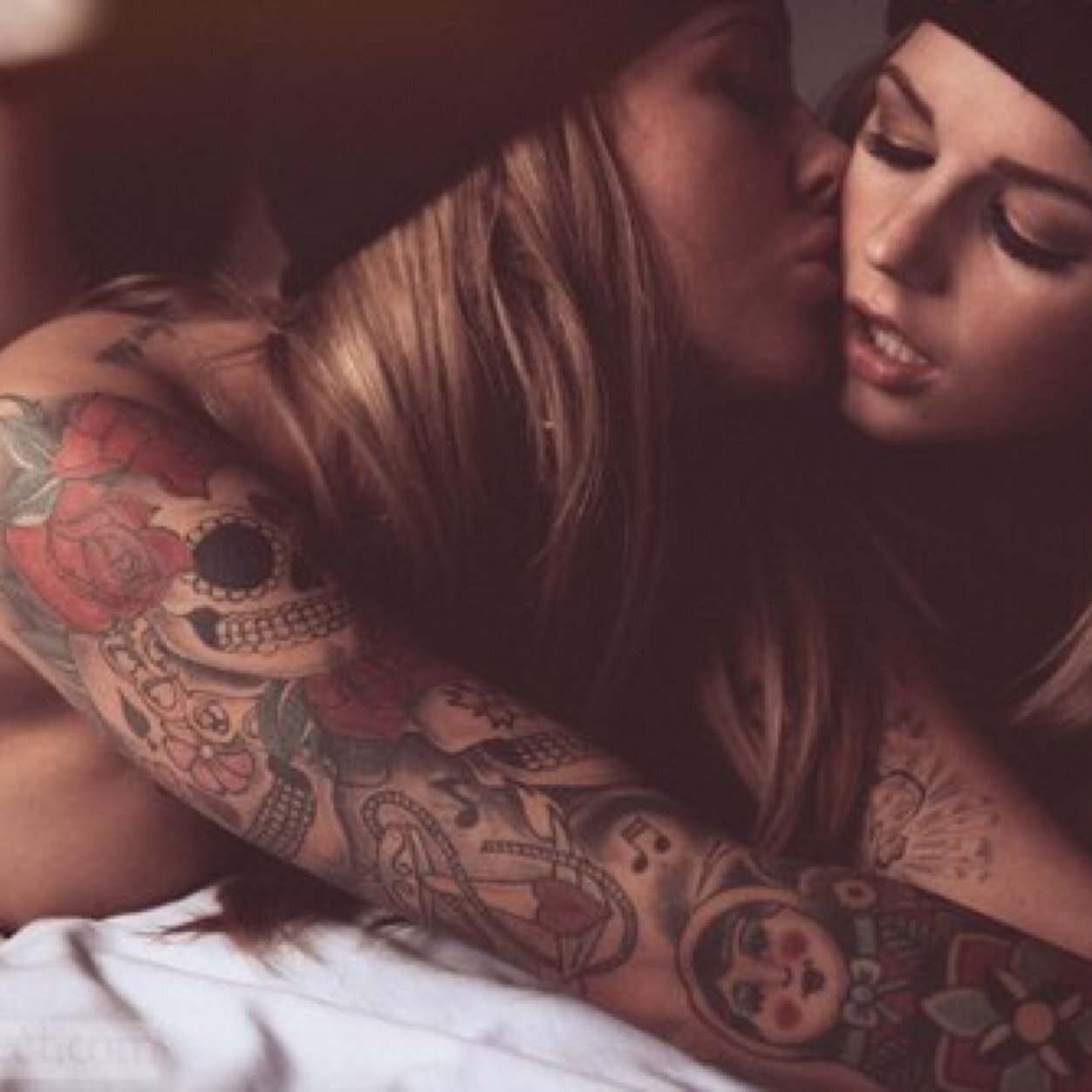 ris_tom's profile picture. 