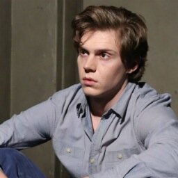 FckinChanel's profile picture. what you don't realize is tomorrow is another day and and all the best secrets are held in the sun rise