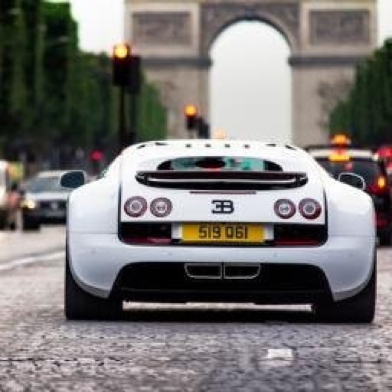 DreamLifeThings's profile picture. 