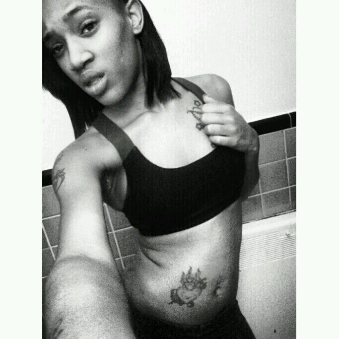 21|Bisexual |Real| Need I Say More? Follow A BOSS♥♡
