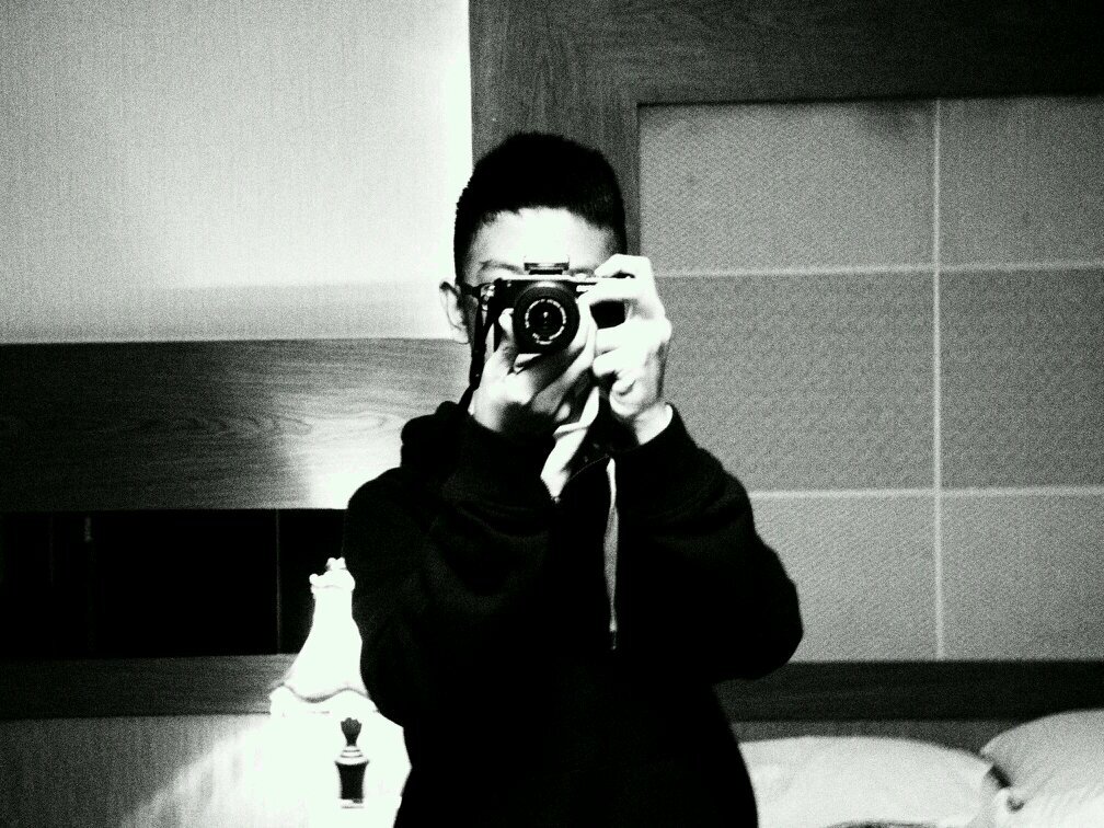 weijunCWJ's profile picture. Student