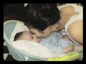 tikaayszora's profile picture. 