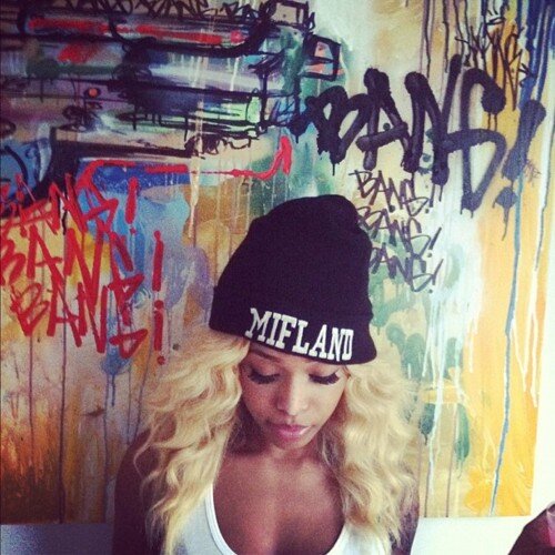 GertieGoldfaber's profile picture. if you only knew how much l think about you.