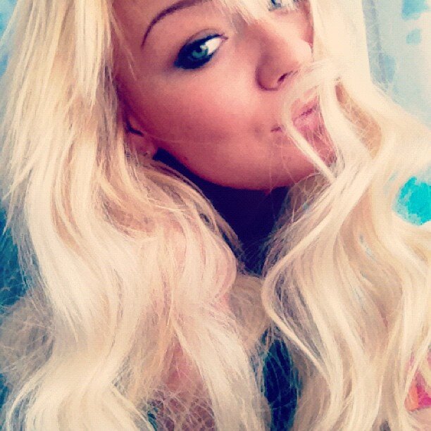 InesAbsolom's profile picture. I still remember how we started talking, I trusted you with things I would of never trusted anyone else with, and then you left.