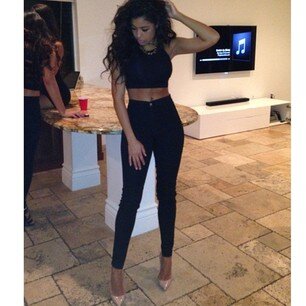 CarlynDeale's profile picture. Being called baby is just a good fucking feeling.