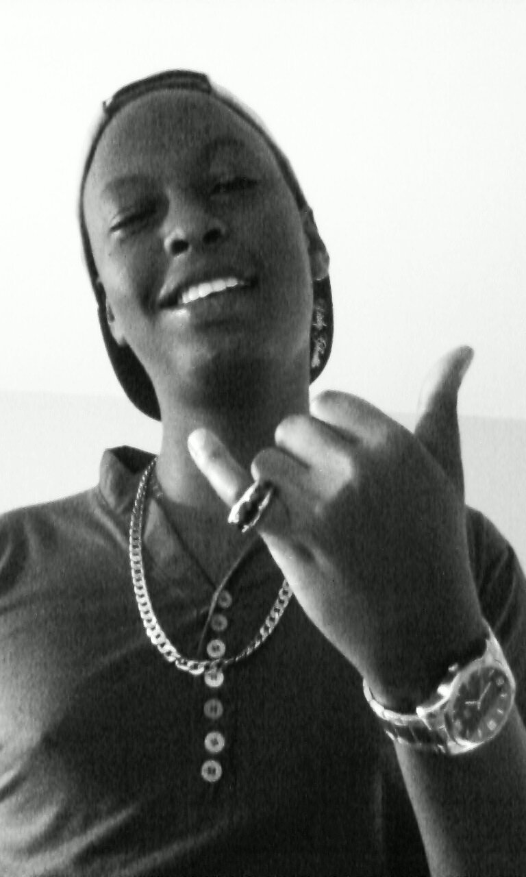 skinnyBiggy's profile picture. only the looted survive