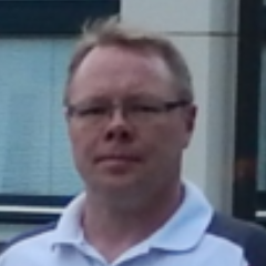 Mietiskelijä, kannanottaja, katsomosta huutelija...