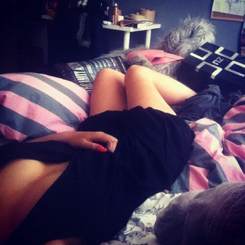 LeesaWingle's profile picture. Having thousand friends isn't a miracle. The miracle is to have a friend who'll stand by you when thousands are against you.