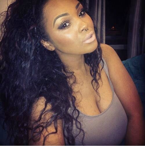 AudieMcNair's profile picture. Twitter makes me forget that I have text messages.