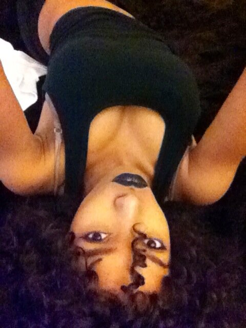 VykyVinson's profile picture. I love my mother.