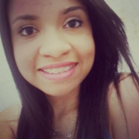 Sonhar e não desistir, cair e ficar de pé, dar valor depois que passou, é duvidar da sua fé, eu vejo que a vida tem varios caminhos ♪♫