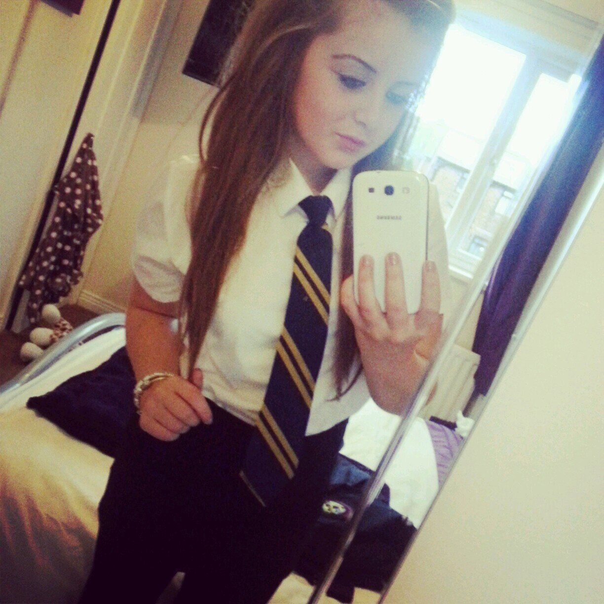 follow me and I'll follow you back instagram: gabrielle rushworth tumblr: prettiest paleness