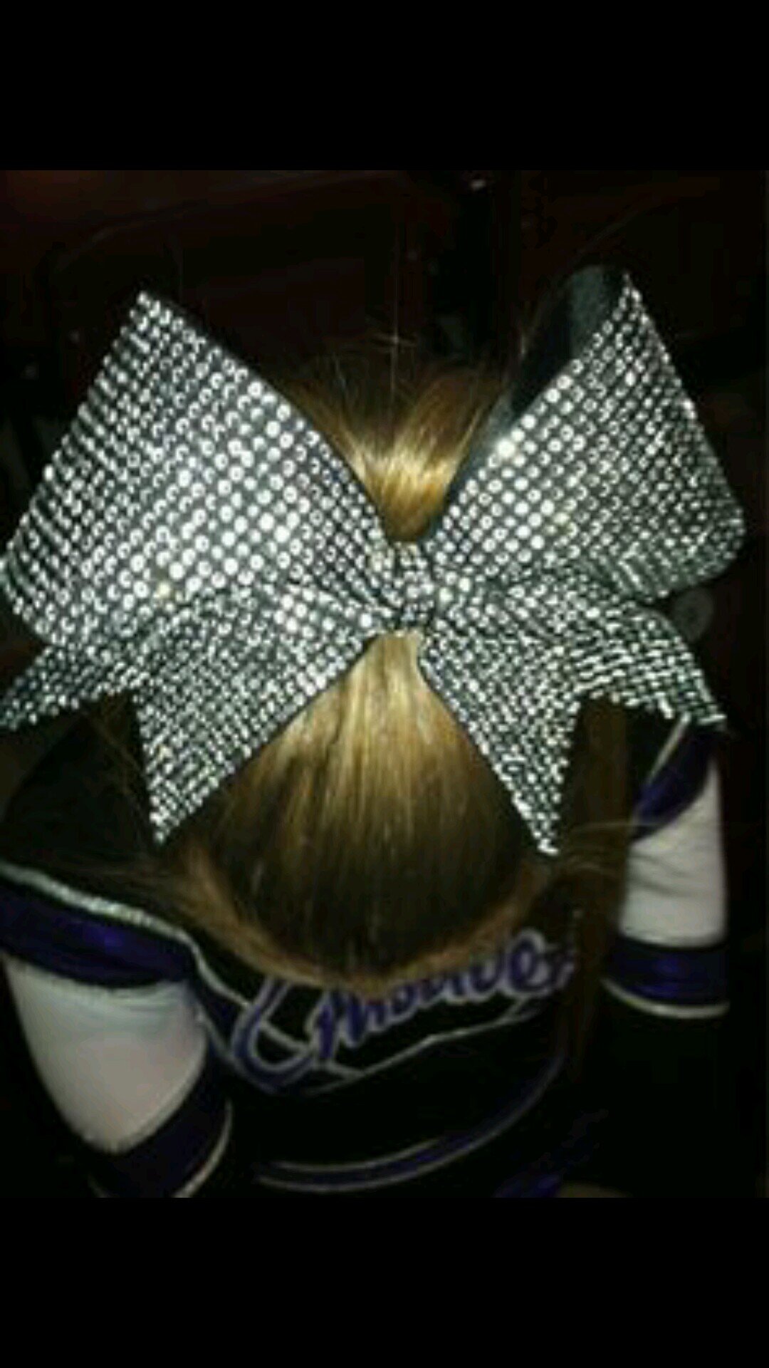 I'm an All Star cheerleader★ I'm actually a really nice person♕And yes I do think cheerleading is a sport♥ don't think so? don't talk to me or my team✮