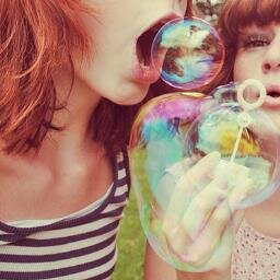 BubblenewsBlog's profile picture. BUBBLE: ΕΛΑΦΡΥ ΣΑΝ ΜΙΑ ΦΟΥΣΚΑ
ΕΛΑΦΡΙΑ ΘΕΜΑΤΟΛΟΓΙΑ …. ΑΥΣΤΗΡΑ ΓΙΑ ΕΛΑΦΡΟΜΥΑΛΟΥΣ

ΟΙ ΦΟΥΣΚΕΣ ΤΗΣ SHOWBIZ ΣΕ ΕΝΑ BLOG
http://bubbleelafrysanmiafouska.wordpress