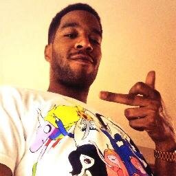 @usher's Fan | #TeamUsher | Usher  followed me 09/20/12  #TeamICGreen | #БолееЧитаемые