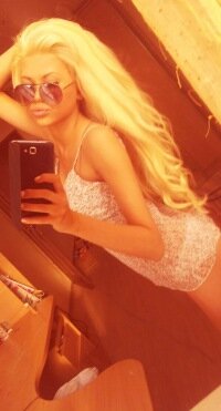 ChristelChrisma's profile picture. Real feelings don't just go away.