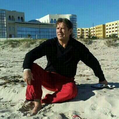 Business support, Public Relations & Voorlichting  
Bereikbaar op ivhmc@hetnet.nl, ilja@moveyourmarket.com,http://t.co/dopUXwJ1Nq