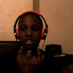 waveybossdaniel's profile picture. 