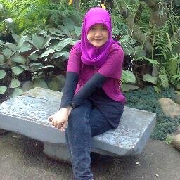 i am GFMers (Geophysic and Meteorology) 47,,IPB (Bogor Agriculture University)
aku bisa lebih bahgia sekarang,,,terima kasih ya Allah,,,