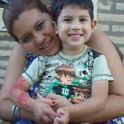 Mi familia,lo primero♥♥Mamá de 2 soles♥
CUANDO DIOS TE QUITA ALGO NO ESTA CASTIGANDOTE, SOLO ESTA PREPARANDO TUS MANOS PARA ALGO MUCHO MEJOR.